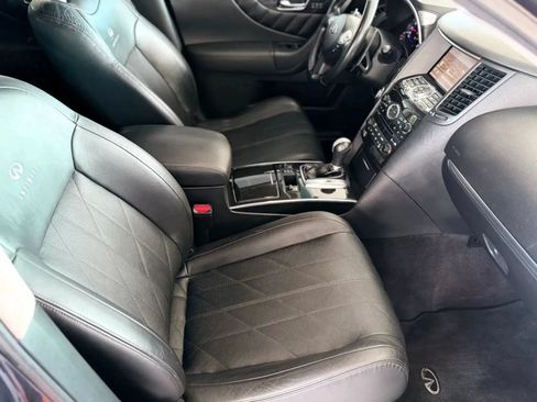 Used 2009 INFINITI FX35 AWD w/ Technology Pkg image 27