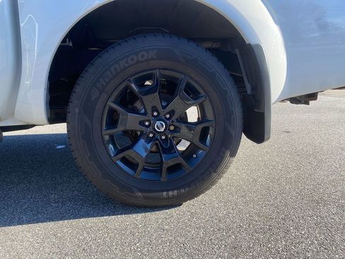 Used 2019 Nissan Frontier SV w/ Value Truck Package image 30