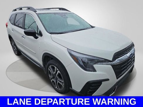 Certified 2025 Subaru Ascent Touring AWD/4WD image 6