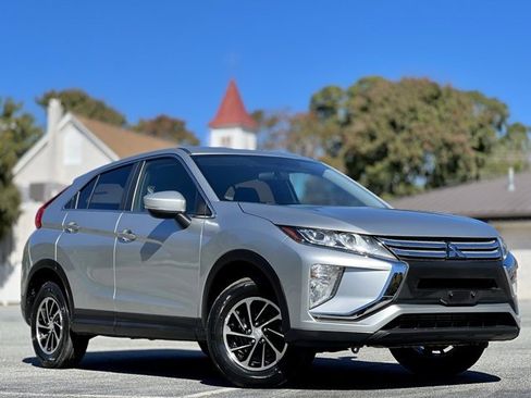 Used 2020 Mitsubishi Eclipse Cross ES image 3