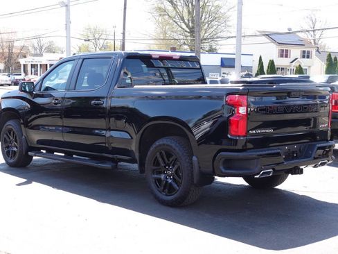 Used 2024 Chevrolet Silverado 1500 RST image 2