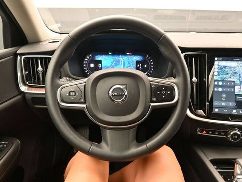 Used 2023 Volvo S60 B5 Core w/ Climate Package FWD image 22