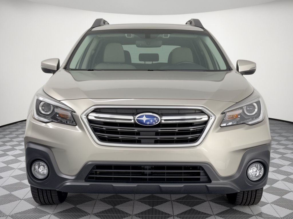 Used 2018 Subaru Outback 2.5i Limited AWD/4WD image 6