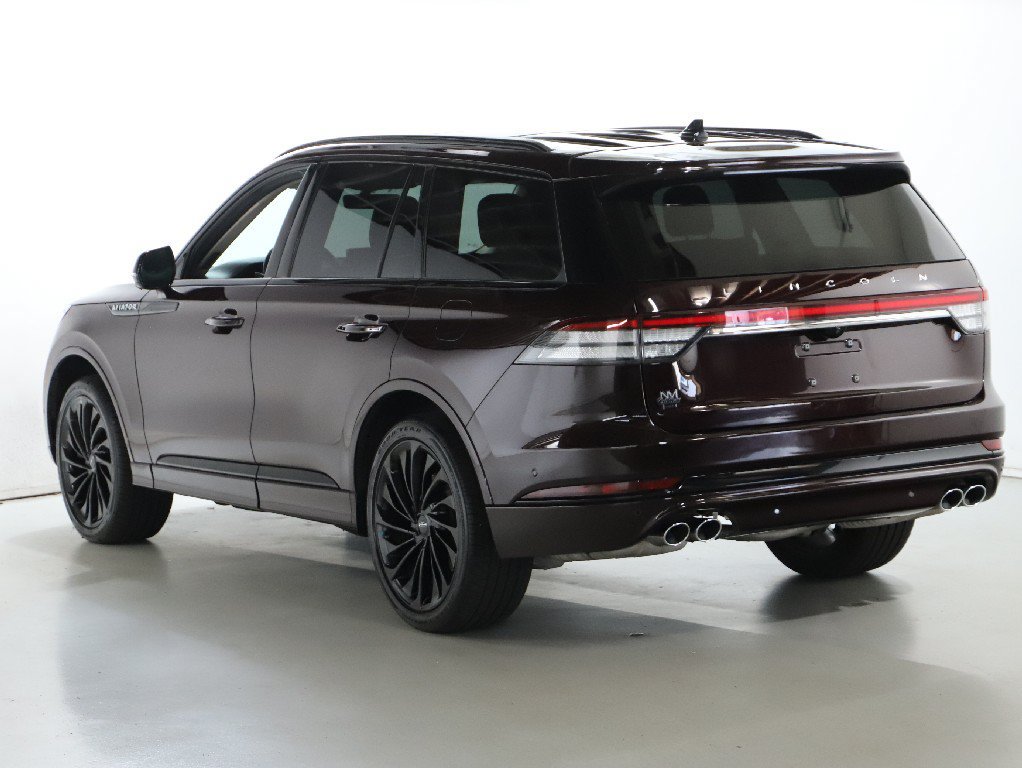 Used 2024 Lincoln Aviator Reserve w/ Equipment Group 201A AWD/4WD image 40