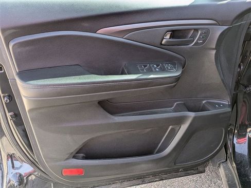 Used 2023 Honda Passport EX-L image 10