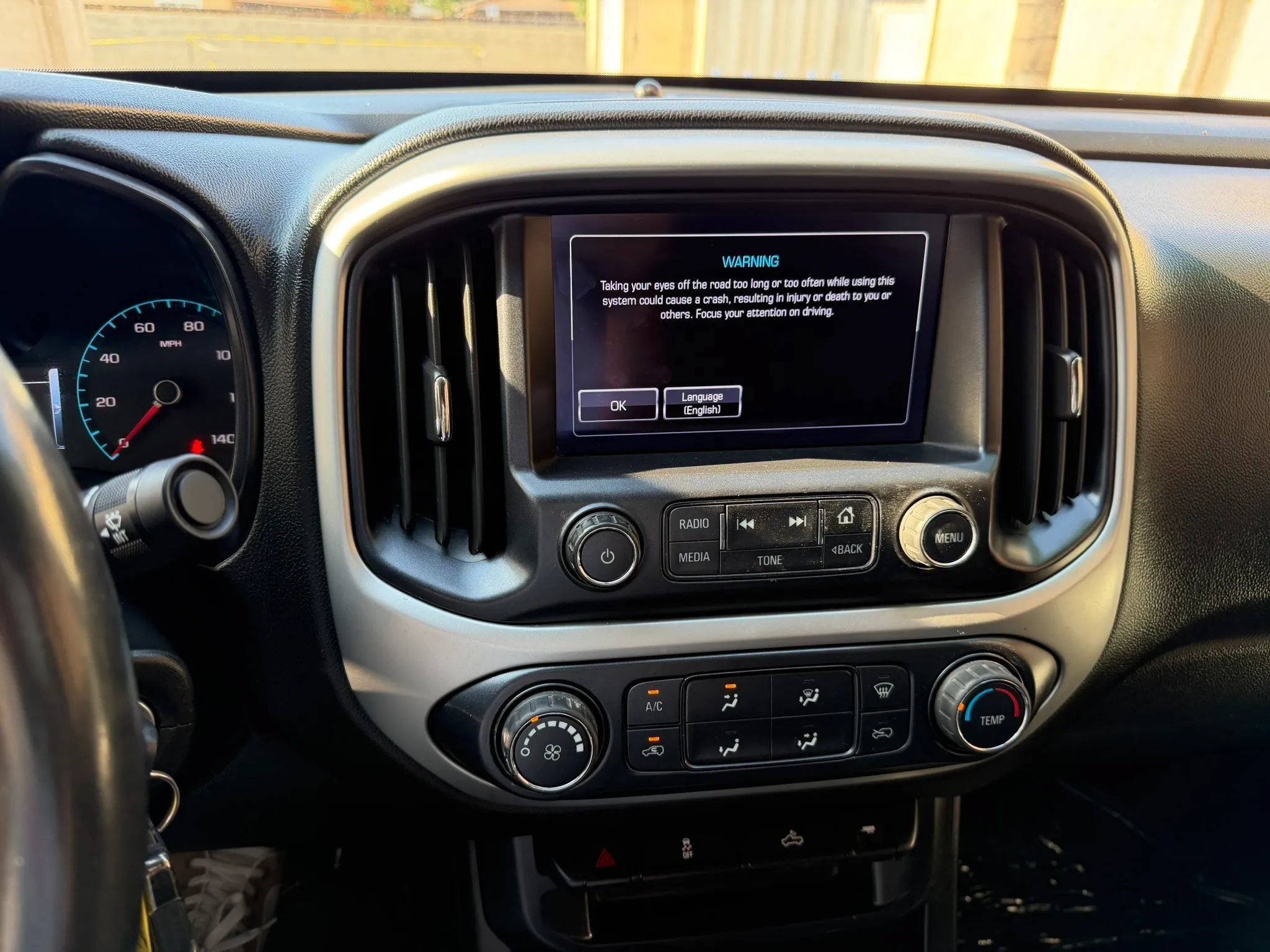 Used 2017 Chevrolet Colorado LT RWD image 17
