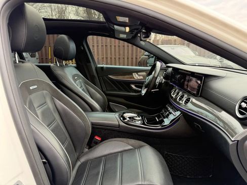 Used 2019 Mercedes-Benz E 63 AMG S image 29
