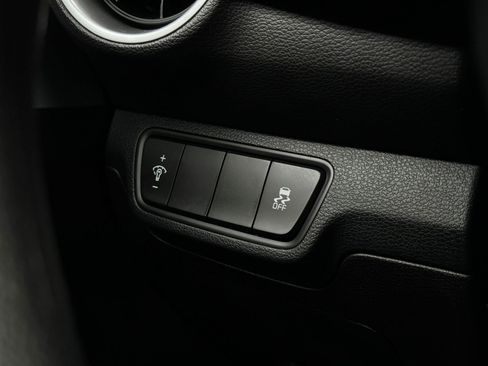 Used 2023 Kia Forte LXS image 28