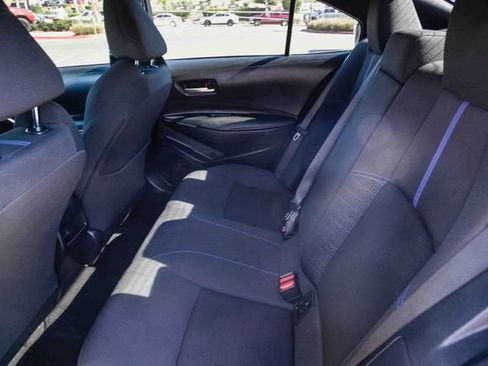 Used 2021 Toyota Corolla SE w/ Carpet Mat Package (TMS) image 19