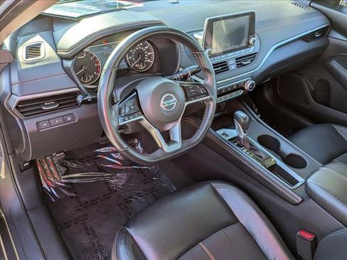 Used 2021 Nissan Altima 2.5 SR image 9