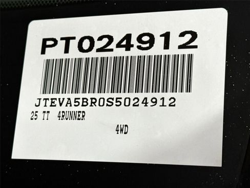 Certified 2025 Toyota 4Runner TRD Off-Road AWD/4WD image 43