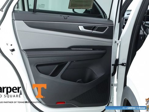 Used 2024 Volkswagen Atlas Cross Sport SEL R-Line AWD/4WD image 56