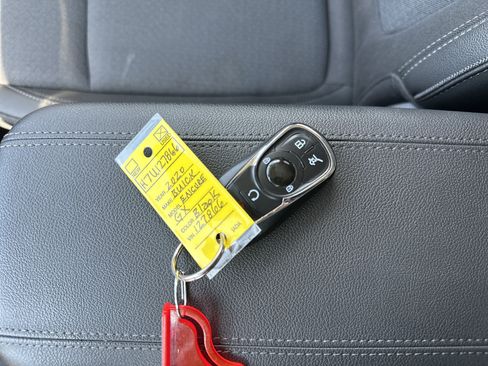Used 2020 Buick Encore GX Select w/ Experience Buick Package FWD image 33