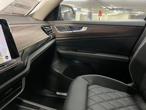 New 2026 Volkswagen Atlas SEL Premium R-Line image 31