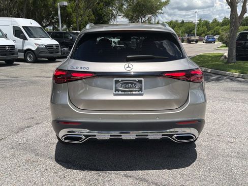 Certified 2023 Mercedes-Benz GLC 300 image 4
