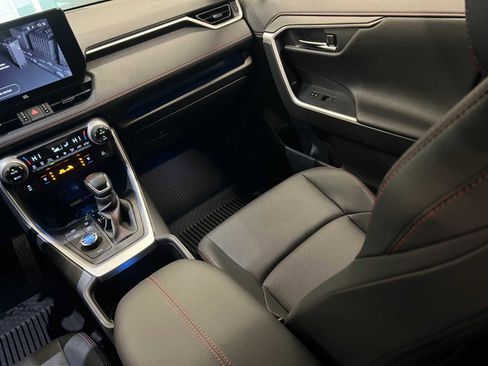 Certified 2025 Toyota RAV4 XSE image 11