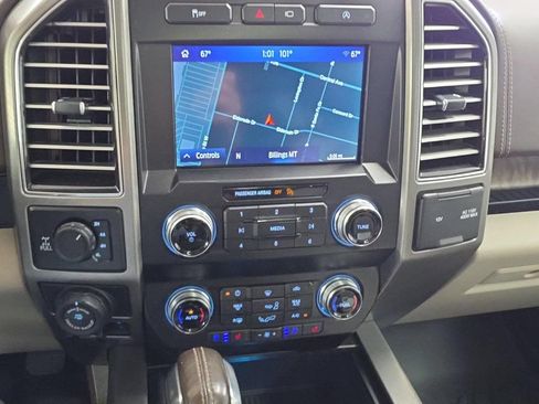 Used 2019 Ford F150 Limited AWD/4WD image 11