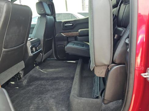 Used 2019 Chevrolet Silverado 1500 High Country w/ Technology Package AWD/4WD image 18
