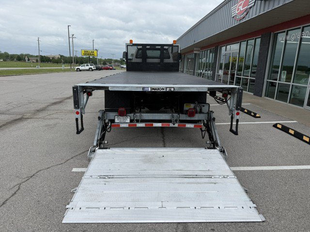 Used 2019 Ford F650 2WD Regular Cab Super Duty image 6