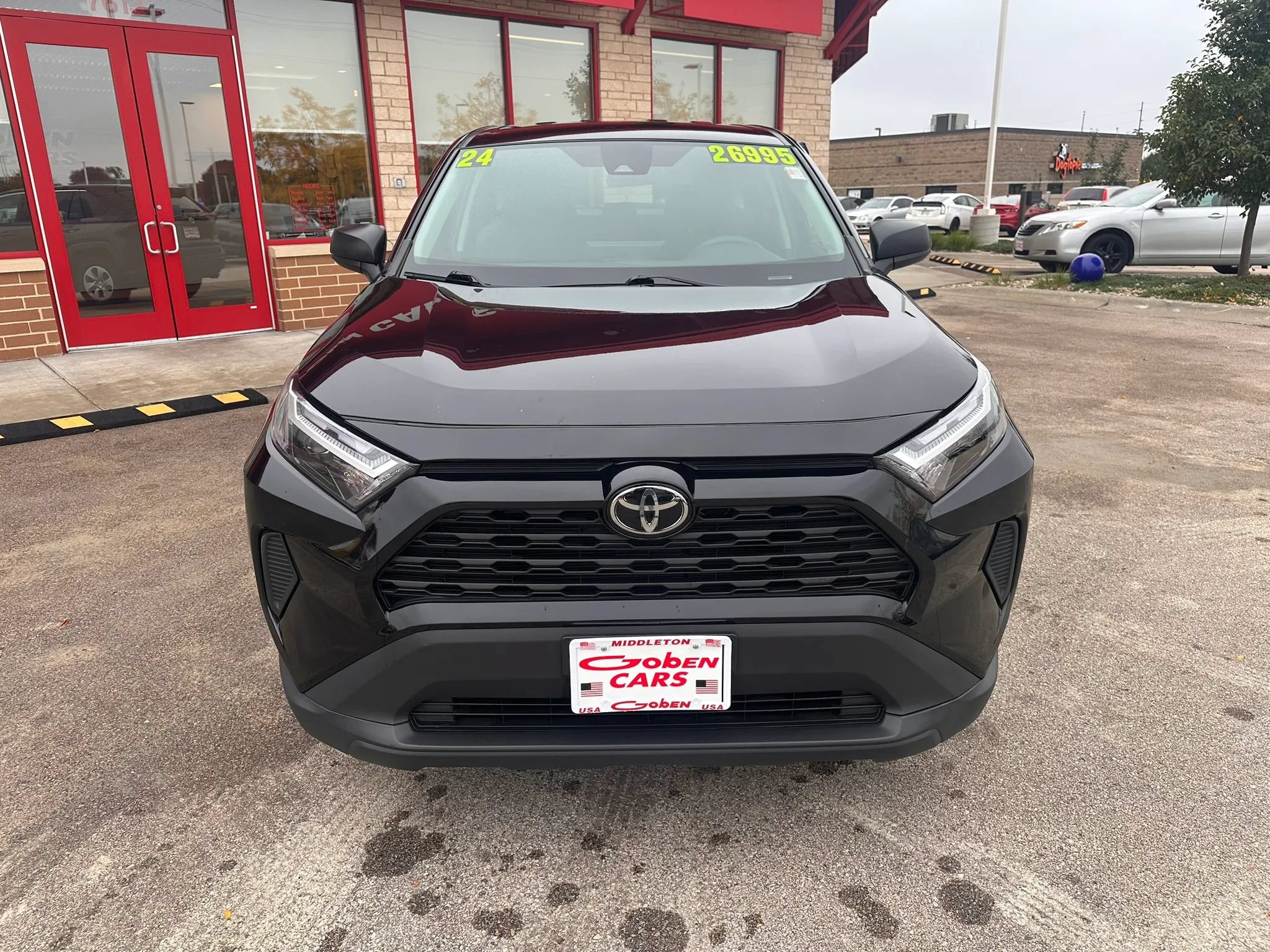 Used 2024 Toyota RAV4 LE AWD/4WD image 2