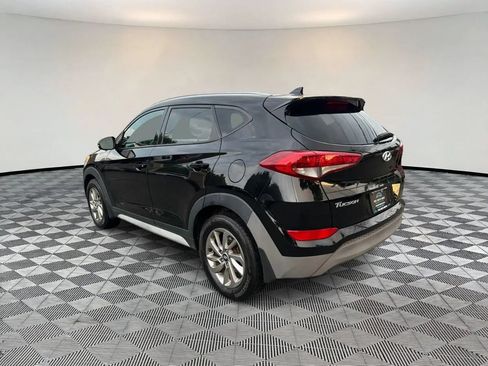 Used 2017 Hyundai Tucson SE Plus AWD/4WD image 5