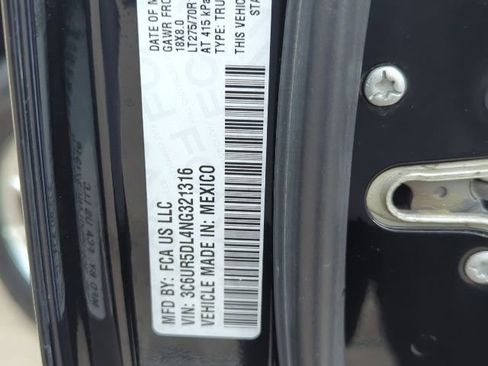 Used 2022 RAM 2500 Big Horn image 31