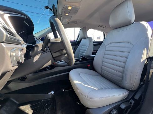 Used 2014 Ford Fusion S image 13