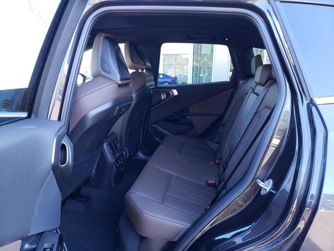 Used 2026 BMW X3 xDrive30 w/ Convenience Package AWD/4WD image 12