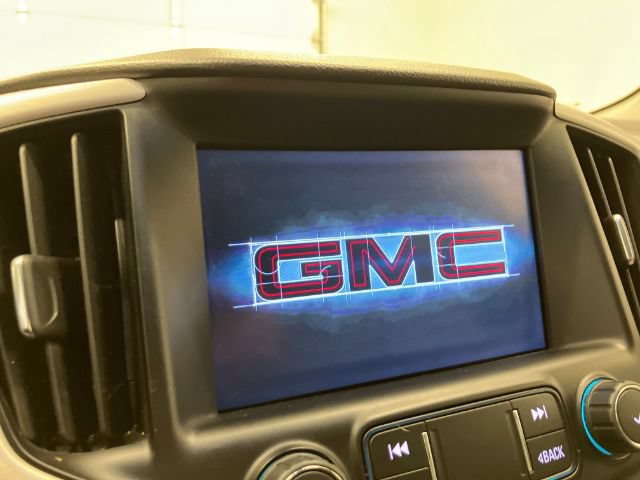 Used 2020 GMC Terrain SLT AWD/4WD image 25