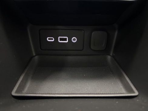 Used 2021 GMC Terrain SLE w/ Driver Convenience Package image 18