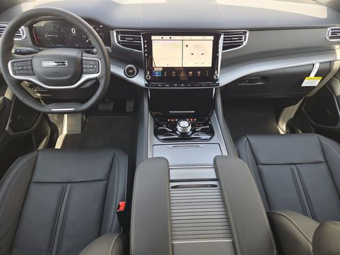 New 2026 Jeep Grand Wagoneer Limited AWD/4WD image 21