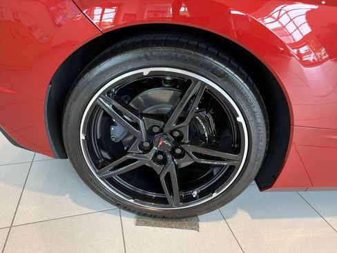 Used 2023 Chevrolet Corvette Stingray Preferred Conv w/ 2LT RWD image 15