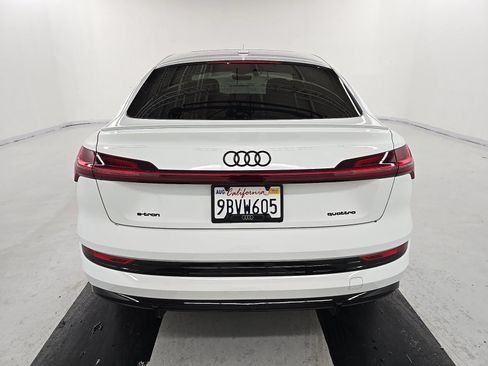 Used 2022 Audi e-tron Prestige AWD/4WD image 5