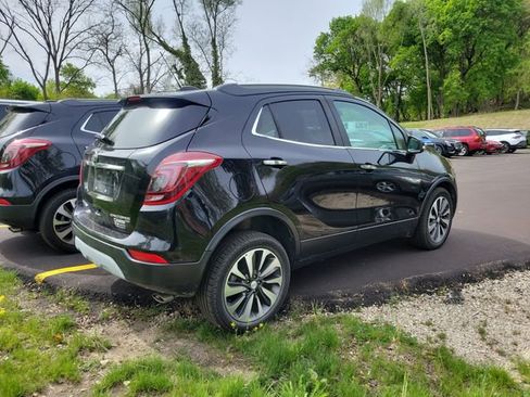 Used 2018 Buick Encore Essence AWD/4WD image 3