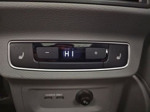 Used 2022 Audi Q5 e Prestige image 30