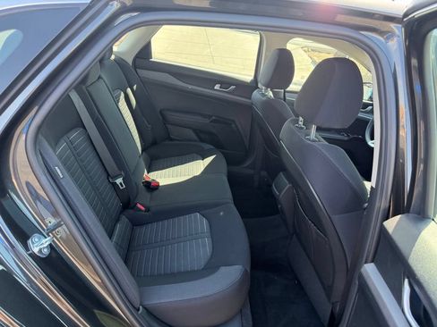 Used 2025 Kia K5 LXS FWD image 15
