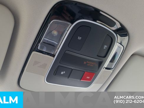 Used 2025 Hyundai Tucson SE FWD image 29