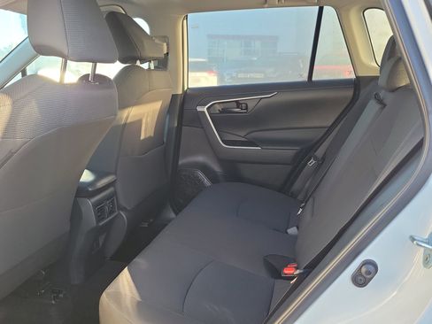 Used 2024 Toyota RAV4 LE image 9