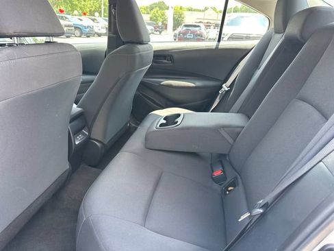 Used 2023 Toyota Corolla LE FWD image 12