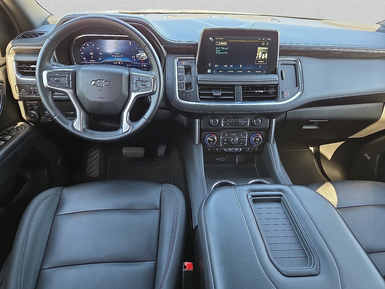 Certified 2024 Chevrolet Tahoe Z71 w/ Luxury Package AWD/4WD image 12