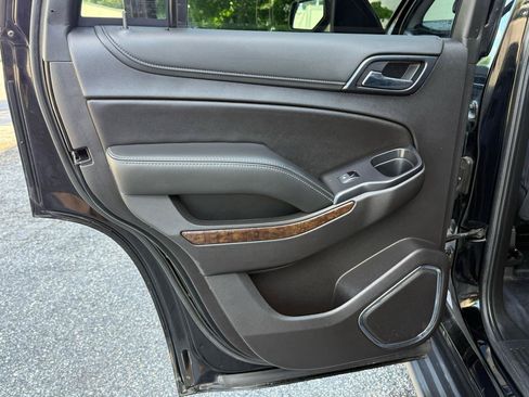Used 2020 Chevrolet Tahoe 2WD image 29