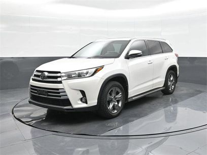 Certified 2019 Toyota Highlander Limited Platinum