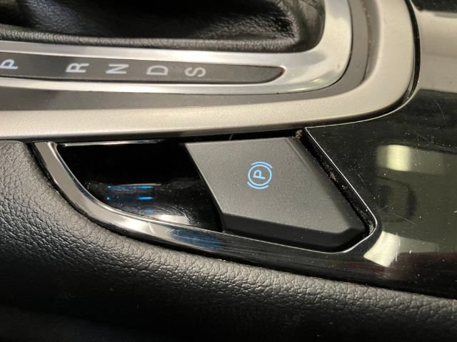 Used 2015 Ford Edge SEL w/ Equipment Group 201A FWD image 50