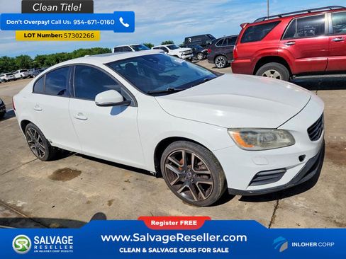 Used 2017 Volvo S60 T5 Dynamic FWD image 5