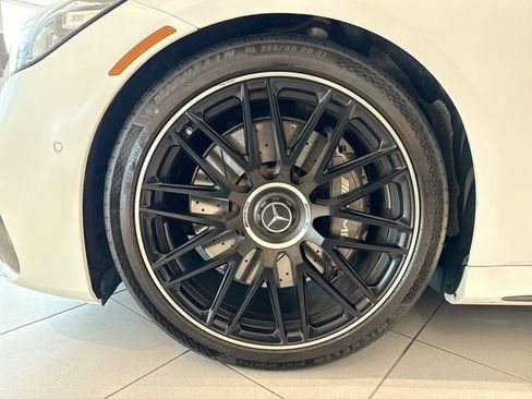 Used 2024 Mercedes-Benz S 63 AMG S image 10