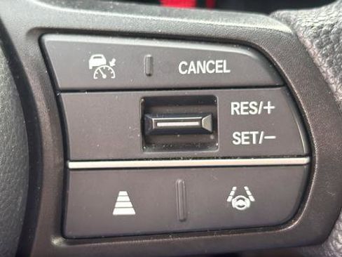 Used 2024 Honda HR-V LX image 26