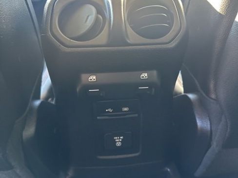 Used 2020 Jeep Wrangler Unlimited Rubicon w/ Dual Top Group image 42