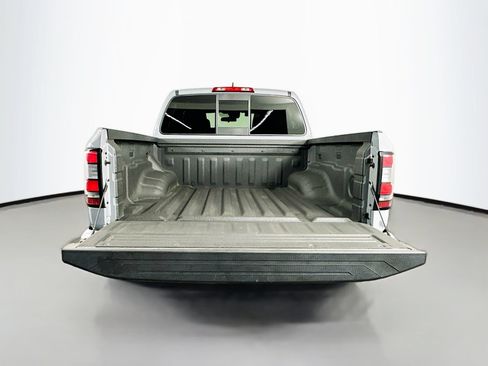 Used 2022 Nissan Frontier PRO-4X w/ Technology Package AWD/4WD image 24