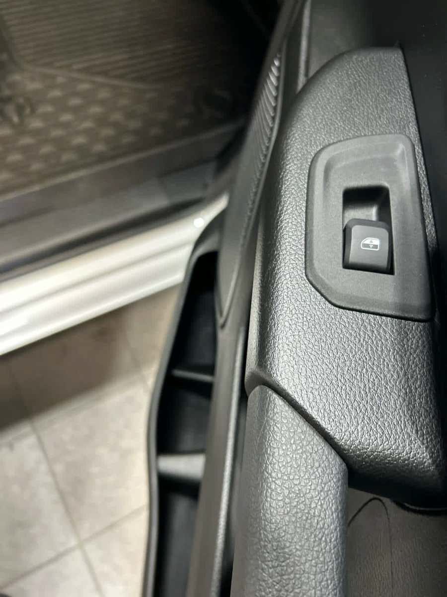 Used 2025 RAM 1500 Big Horn AWD/4WD image 27
