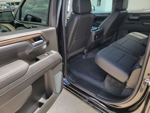 Used 2026 Chevrolet Silverado 1500 RST AWD/4WD image 17